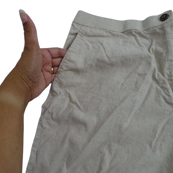 Vintage Cathy Daniels Beige Linen Blend Capri Pants Women Size 12 Button Accents - Picture 2 of 12